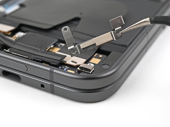 Google Pixel 9 Pro Fold Flip Battery Replacement