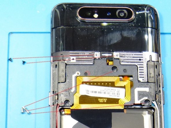 Samsung Galaxy A 80 Displayeinheit Zerlegung Zusammenbau Replacement, Schrauben der Abdeckungen lösen: Schritt 2, Bild 3 von 3