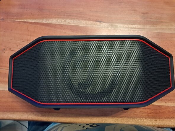 Teufel Rockster Cross battery replacement, Battery: crwdns2935265:01crwdnd2935265:01crwdnd2935265:03crwdne2935265:0