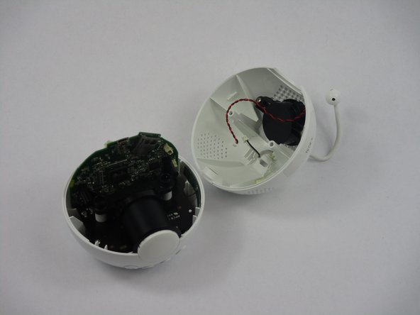 D-Link DCS-825L LED Light Cover Replacement: crwdns2935265:07crwdnd2935265:03crwdnd2935265:03crwdne2935265:0
