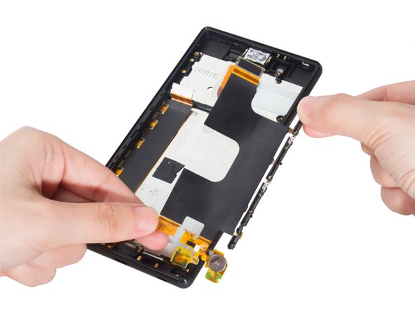 Sony Xperia Z4 Teardown: crwdns2935265:013crwdnd2935265:03crwdnd2935265:03crwdne2935265:0