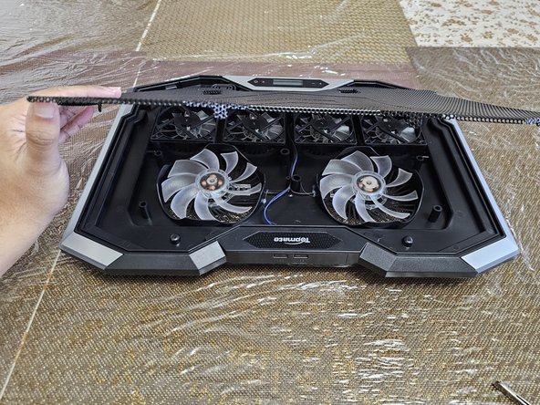 TopMate C11 Fan Replacement: шаг 6, изображение 2 из 3
