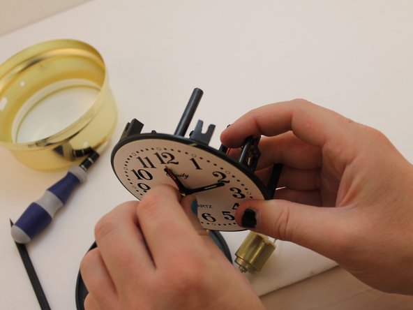 Equity Alarm Clock 13014 Clock Hands Replacement, Inner Clock Apparatus Around and Clock Numbers: crwdns2935265:011crwdnd2935265:02crwdnd2935265:02crwdne2935265:0