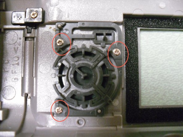 Olympus Camedia D560 Rear Panel Control Buttons Replacement: crwdns2935265:04crwdnd2935265:03crwdnd2935265:03crwdne2935265:0