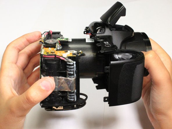 Nikon Coolpix L330 Front Housing Replacement: crwdns2935265:07crwdnd2935265:03crwdnd2935265:03crwdne2935265:0