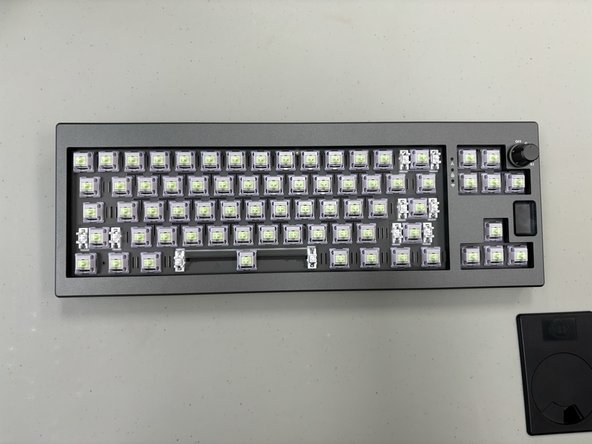 Epomaker Shadow-X Switch Plate Re-alignment: crwdns2935265:06crwdnd2935265:02crwdnd2935265:03crwdne2935265:0