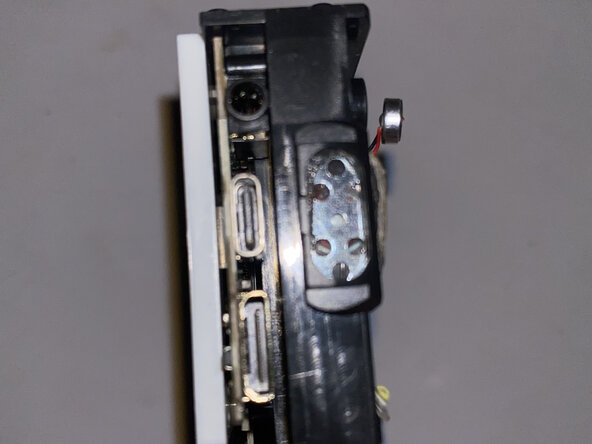 Sonida DC202 Camera Teardown, Speaker and Microphone: crwdns2935265:013crwdnd2935265:02crwdnd2935265:03crwdne2935265:0