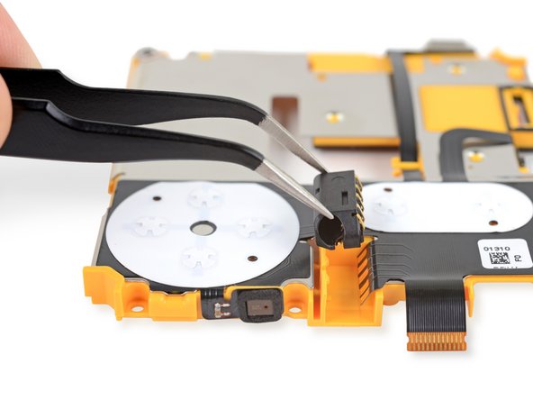 Playdate Teardown: crwdns2935265:012crwdnd2935265:03crwdnd2935265:03crwdne2935265:0