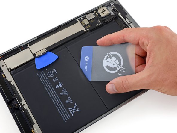 iPad Air LTE Battery Replacement, Battery: crwdns2935265:047crwdnd2935265:02crwdnd2935265:02crwdne2935265:0