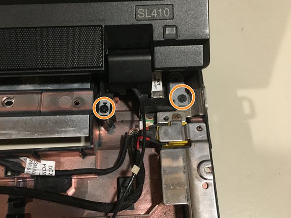 Lenovo ThinkPad SL410 Teardown, Step 11: Display: crwdns2935265:015crwdnd2935265:02crwdnd2935265:03crwdne2935265:0