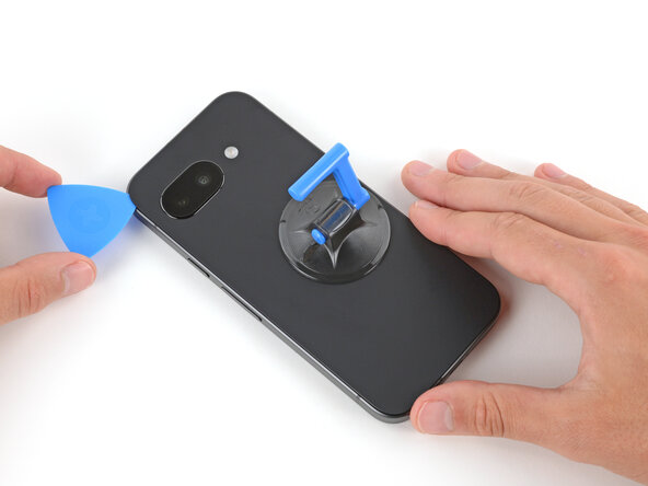 Google Pixel 9a Logic Board Replacement: passo 8, immagine 3 di 3