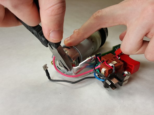 Bosch PS21 Motor Replacement: crwdns2935265:06crwdnd2935265:02crwdnd2935265:03crwdne2935265:0