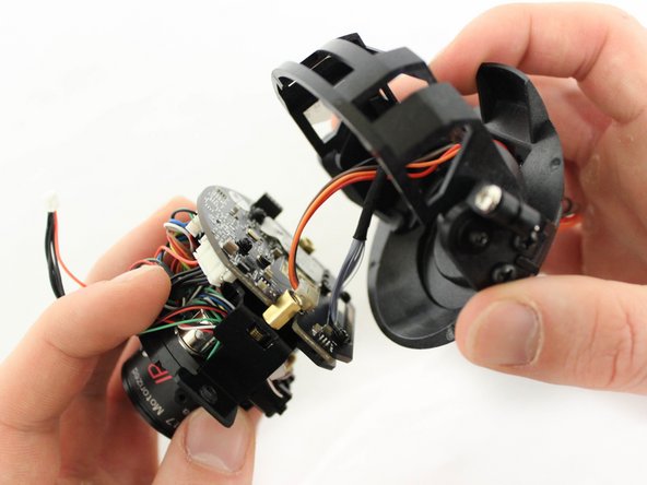 AvertX HD810 Motherboard Replacement: crwdns2935265:09crwdnd2935265:02crwdnd2935265:02crwdne2935265:0