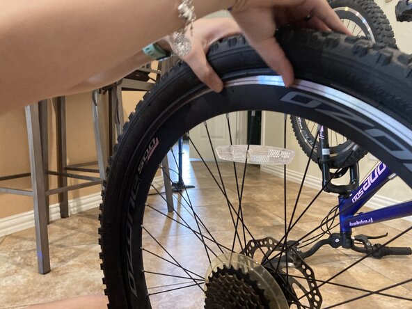 Ozone 500 Mountian Bike Rear Tire Tube Replacement: crwdns2935265:010crwdnd2935265:01crwdnd2935265:03crwdne2935265:0