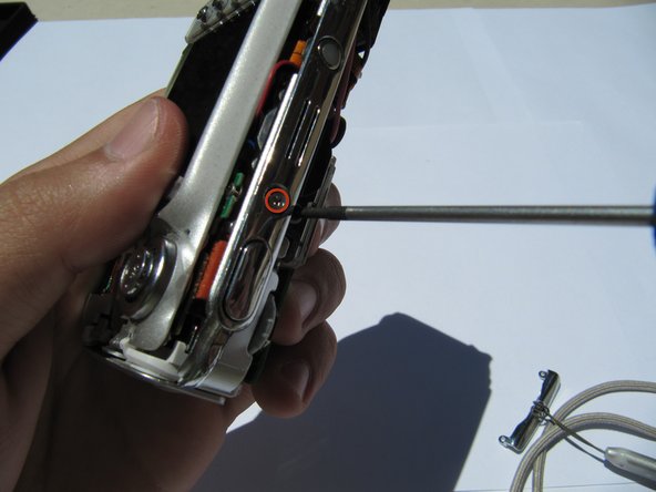 Kodak EasyShare LS743 Microphone Replacement, Top and menu buttons: crwdns2935265:06crwdnd2935265:02crwdnd2935265:02crwdne2935265:0