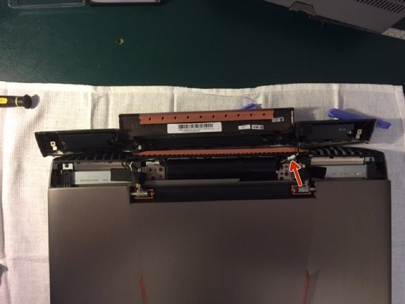 Asus ROG Laptop G752VL-DH71 RAM under keyboard Replacement, Hinge cover removal: crwdns2935265:08crwdnd2935265:03crwdnd2935265:03crwdne2935265:0