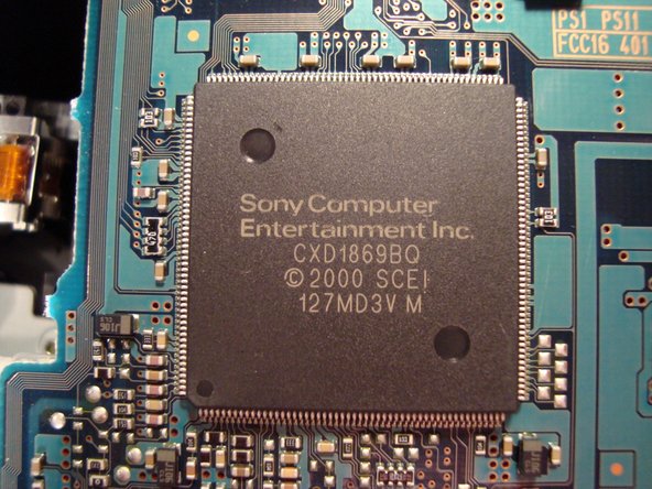 Sony PlayStation 2 Teardown: stap 0, afbeelding 2 van 3