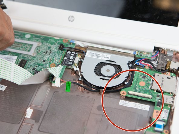 HP Chromebook 14-Q070NR Solid State Drive Replacement, Motherboard: crwdns2935265:08crwdnd2935265:03crwdnd2935265:03crwdne2935265:0