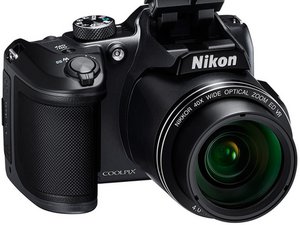 Nikon B500