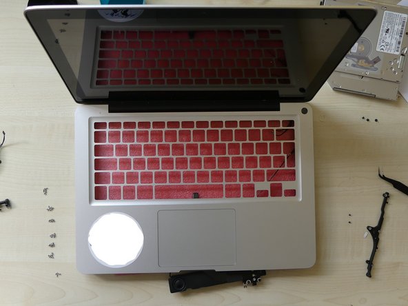 Upgrading your 2.0 GHz 13" Aluminum Unibody MacBook to a Backlit Keyboard: crwdns2935265:037crwdnd2935265:02crwdnd2935265:02crwdne2935265:0