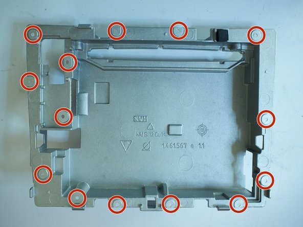 Porsche 997.1 PCM 2.1 Screen Replacement, Identify all the torx T9 fasteners on the facia: step 11, image 2 of 2