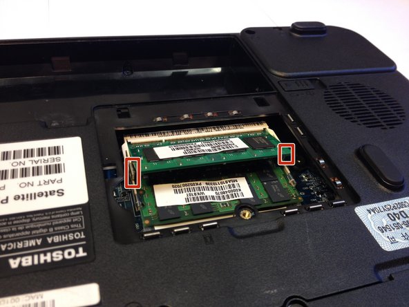 Toshiba Satellite P205-S8811 RAM Replacement: crwdns2935265:06crwdnd2935265:02crwdnd2935265:02crwdne2935265:0