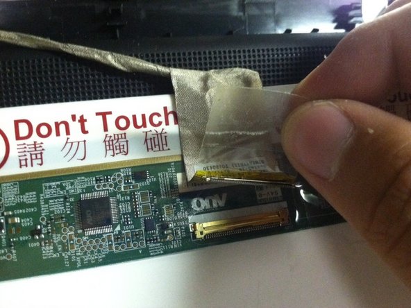 Repairing Samsung NP300E5A LCD Screen: crwdns2935265:06crwdnd2935265:03crwdnd2935265:03crwdne2935265:0