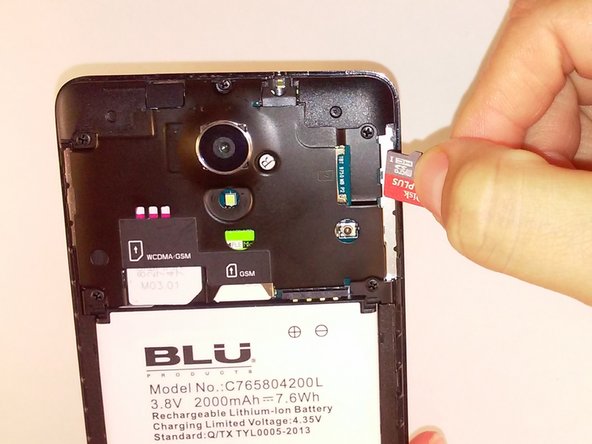 Blu Studio 5.0 S II MicroSD Card Replacement, Insert new memory card: step 3, image 1 of 1