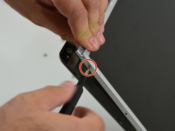 why! W670SZQ1 Replacing the LCD screen: crwdns2935265:09crwdnd2935265:03crwdnd2935265:03crwdne2935265:0