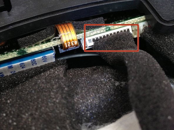 Removing Bowers and Wilkins Zeppelin Air Dock Arm: crwdns2935265:04crwdnd2935265:02crwdnd2935265:03crwdne2935265:0