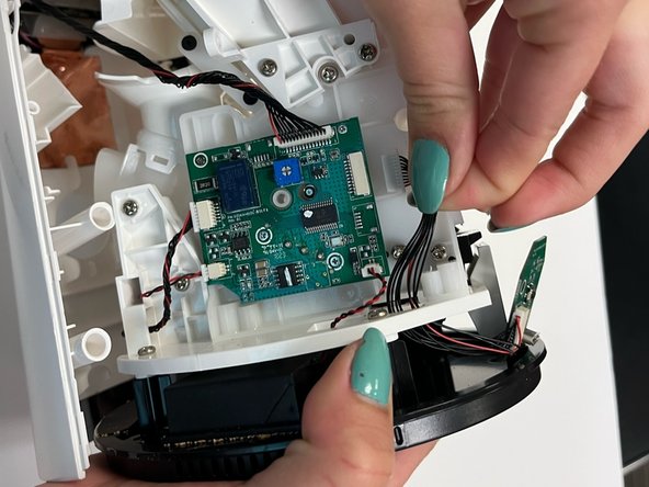 Furbo Dog Camera USB Power Jack Replacement: crwdns2935265:07crwdnd2935265:02crwdnd2935265:02crwdne2935265:0