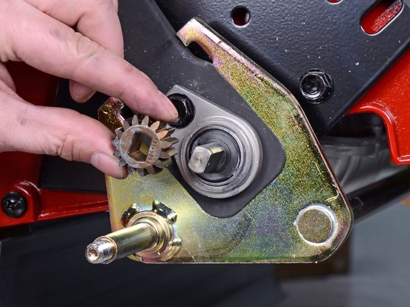 Toro Walk Behind Mowers 21199HD 2018 Rear Axle Replacement: crwdns2935265:014crwdnd2935265:03crwdnd2935265:03crwdne2935265:0