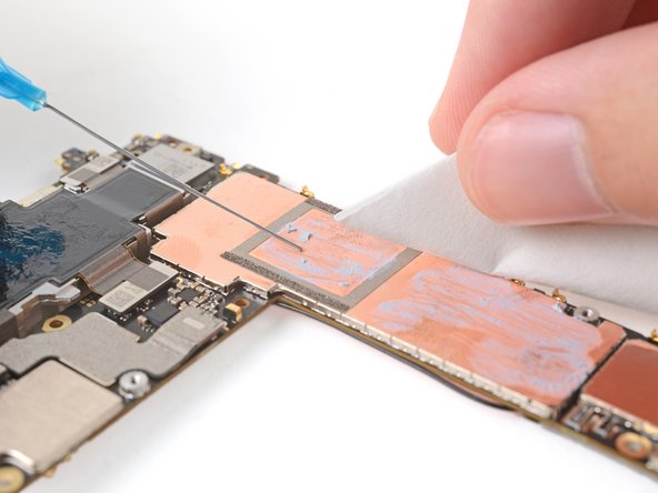 Google Pixel Fold Logic Board Replacement, Reassembly information: passo 56, immagine 2 di 3