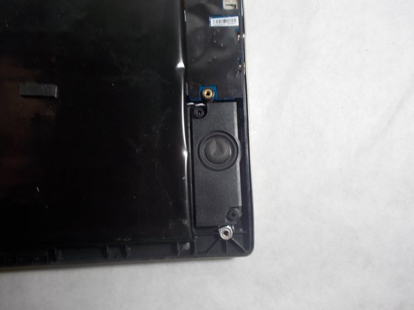 MSI GS60 Ghost Pro 4K Gold Edition Speaker Replacement: crwdns2935265:08crwdnd2935265:02crwdnd2935265:02crwdne2935265:0