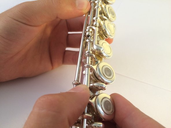 Repairing Flute Felt Key Pads: crwdns2935265:08crwdnd2935265:02crwdnd2935265:03crwdne2935265:0