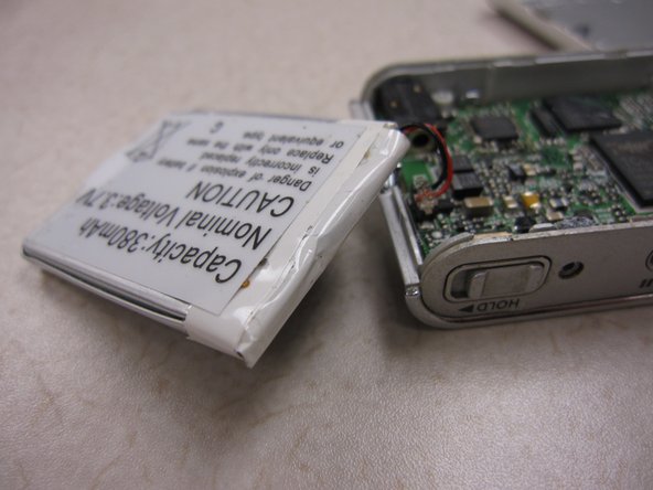 Samsung TFT Color YP-T7J The Screen Replacement, The Battery: crwdns2935265:04crwdnd2935265:02crwdnd2935265:02crwdne2935265:0