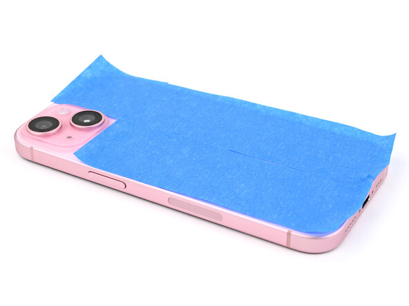 iPhone 15 Screen Replacement: 步骤 61 中的图像 2，2