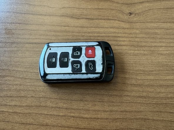 2020 Toyota Sienna Key Fob Battery Replacement: crwdns2935265:05crwdnd2935265:02crwdnd2935265:02crwdne2935265:0