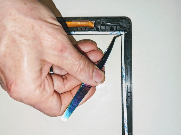 ASUS VivoBook S400C LCD Adhesive Replacement: crwdns2935265:04crwdnd2935265:02crwdnd2935265:03crwdne2935265:0