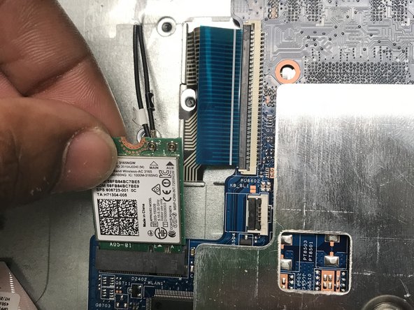 HP 17-x027ds Wifi Card Replacement: crwdns2935265:04crwdnd2935265:03crwdnd2935265:03crwdne2935265:0