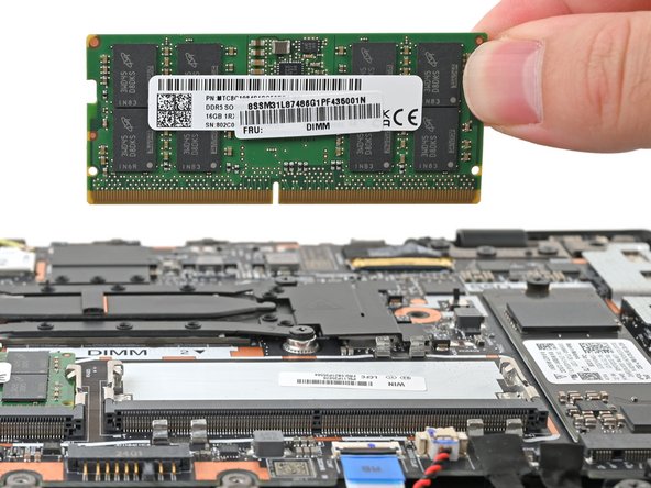 Lenovo ThinkPad T16 Gen 3 RAM Replacement, Remove the RAM: crwdns2935265:08crwdnd2935265:03crwdnd2935265:03crwdne2935265:0
