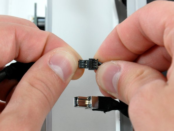 iMac Intel 17" AirPort Extreme Replacement: crwdns2935265:07crwdnd2935265:02crwdnd2935265:02crwdne2935265:0