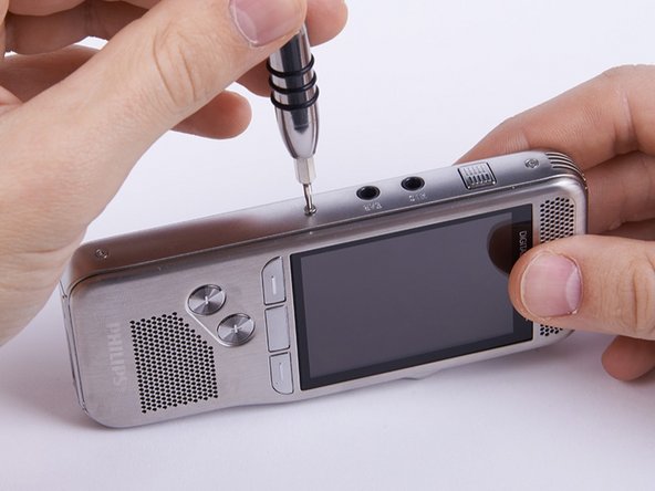 Philips DPM8000 Display Replacement, Upper Ornamental Part: crwdns2935265:04crwdnd2935265:03crwdnd2935265:03crwdne2935265:0