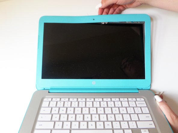 HP Pavilion 14-q020nr Screen Replacement: step 3, image 2 of 3