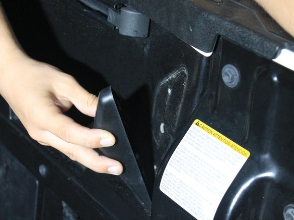 Toyota Tacoma Bed Light Replacement: crwdns2935265:06crwdnd2935265:02crwdnd2935265:02crwdne2935265:0