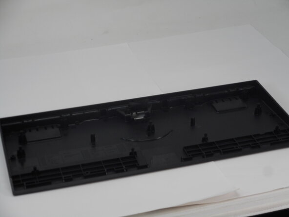 Razer BlackWidow V3 Tenkeyless USB Cable/Back Panel Replacement: crwdns2935265:00crwdnd2935265:01crwdnd2935265:01crwdne2935265:0