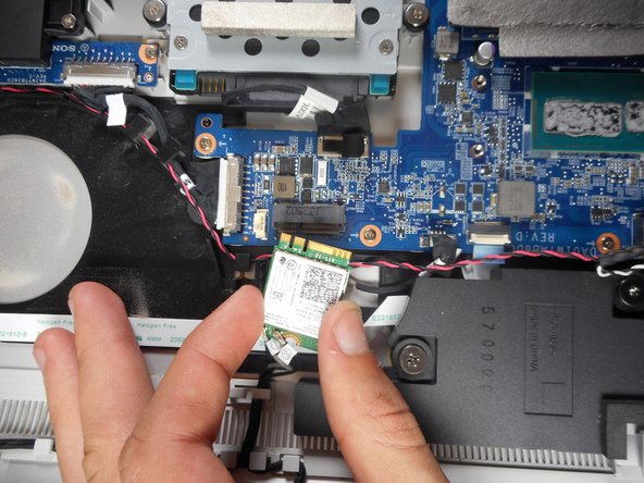 Sony Vaio Tap 21 SVT212A11L Speaker Assembly Replacement: crwdns2935265:012crwdnd2935265:02crwdnd2935265:02crwdne2935265:0