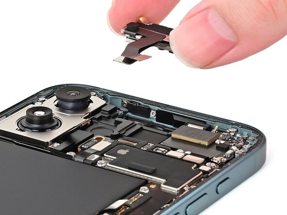 iPhone 16 Plus Earpiece Speaker Replacement, Install the front camera assembly: crwdns2935265:037crwdnd2935265:01crwdnd2935265:02crwdne2935265:0