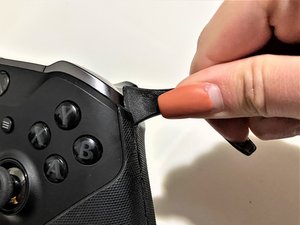 Démontage de la manette sans fil Xbox One Elite Series 2 - Tutoriel de  réparation iFixit