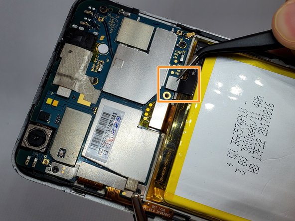 Orbic Wonder Screen Replacement: step 4, image 2 of 3